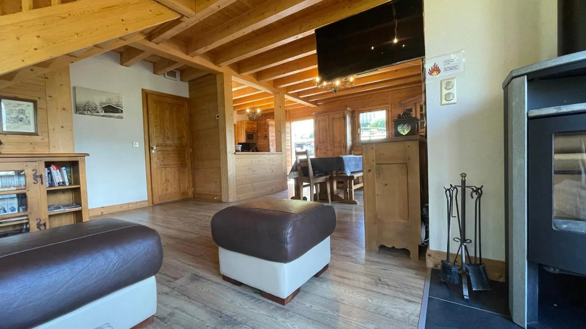 Chalet Savoyard Avec Jardin, Poele A Bois Et Wifi - Fr-1-624-11 Verchaix