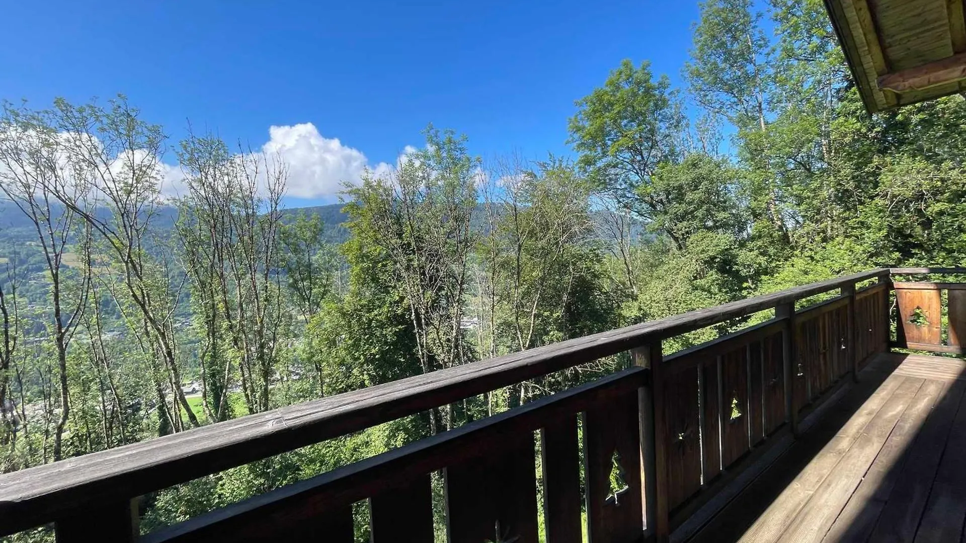 Chalet Savoyard Avec Jardin, Poele A Bois Et Wifi - Fr-1-624-11 Verchaix